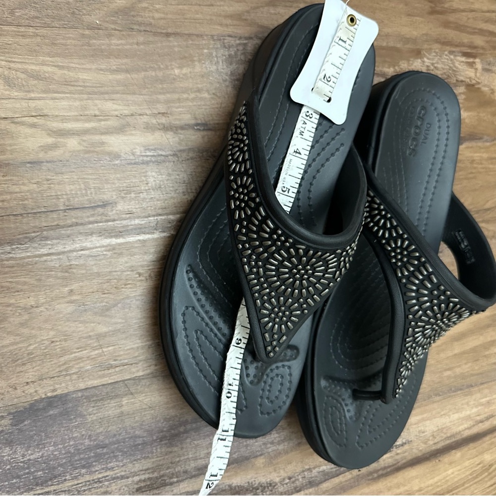 Crocs Sandals Monterey Diamante Flip Flops Dual Comfort Wedge - Picture 2 of 9